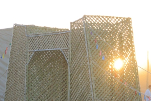 Marrakech: tramonto nel deserto di Agafay, giro in cammello, cena e spettacolo