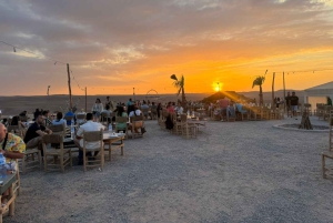 Marrakech: tramonto nel deserto di Agafay, giro in cammello, cena e spettacolo
