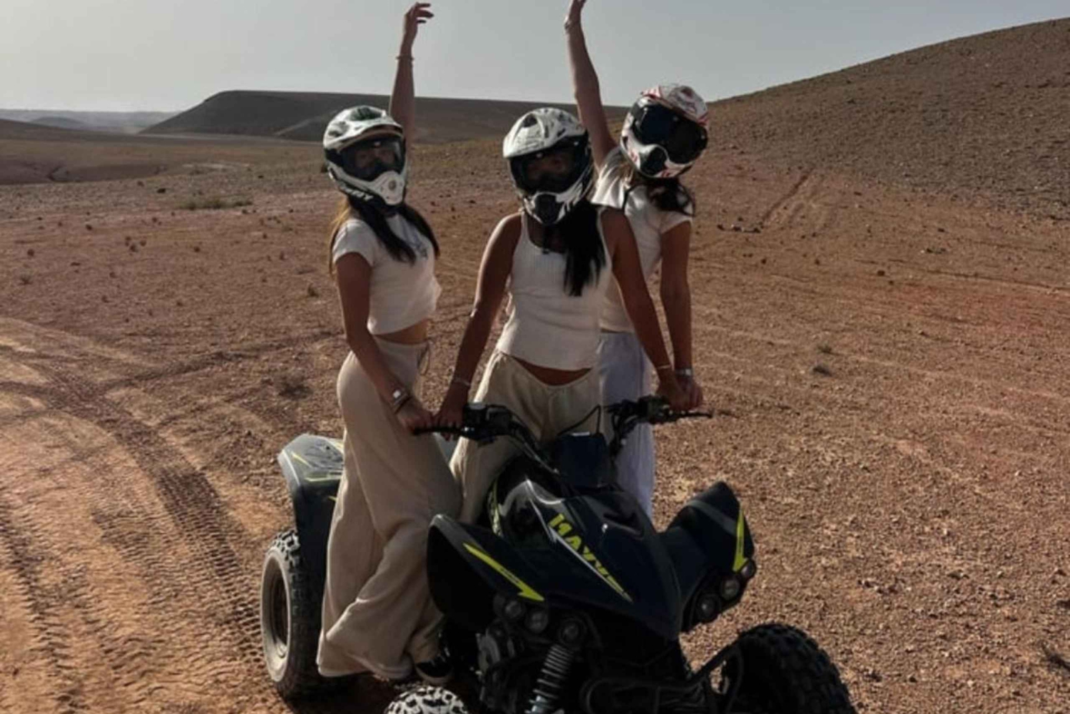 Marrakech - Ökenrundtur Agafay ökenrundtur med fyrhjuling, kamelridning och middag