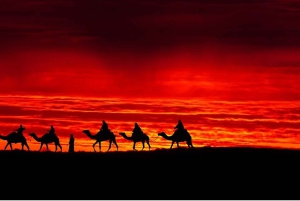 Marrakesz: Agafay: przejażdżka quadem, jazda na wielbłądzie i kolacja z pokazem