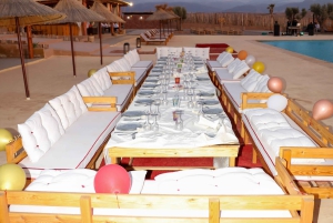 Marrakesh: Agafay luksus, firhjuling, kamel, basseng og middagsshow