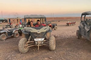 Marrakech : Agafay : Balade privée en Buggy & à chameau & un dîner étoilés