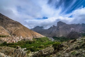 Marrakech: Atlas Mountains and Ourika Valley Trip with Lunch