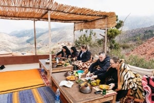 Marrakech: Atlas Mountains and 5 Valleys Day Tour with Lunch