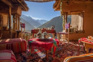 Marraquexe: Aula de culinária nas montanhas do Atlas com uma família berbere