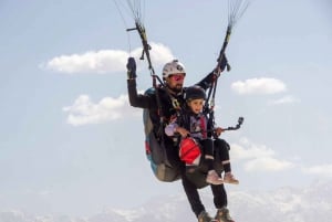 Marrakesz: wycieczka paralotnią w góry Atlas z wideo