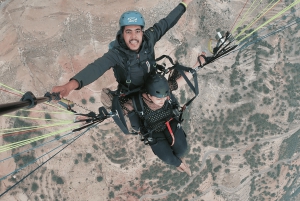 Marrakesz: wycieczka paralotnią w góry Atlas z wideo