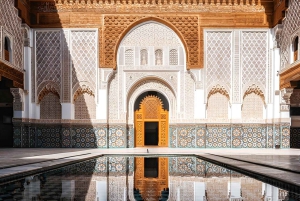 Marrakech: Bahia-palasset, Ben Youssef Medersa og Souks-tur