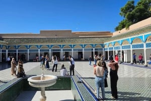 Marrakech: Bahia-palasset, Saadian-gravene og de viktigste høydepunktene