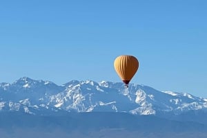 Marrakech: Ballonfahrt, Berberfrühstück und Kamelritt