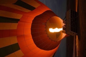 Marrakech: Volo in mongolfiera con colazione berbera e giro in cammello