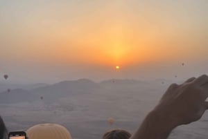 Marrakech: Volo in mongolfiera con colazione berbera e giro in cammello