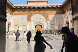 Marrakech: Ben Youssef, hemmelig hage og guidet tur i medinaen