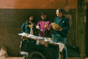 Marrakech by Night: 1h30 Sidecar with Street Food Tasting