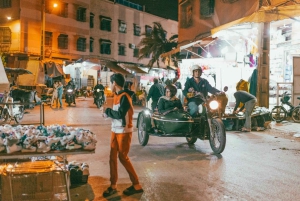 Marrakech by Night: 1h30 Sidecar with Street Food Tasting