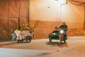 Marrakech by Night: 1h30 Sidecar with Street Food Tasting