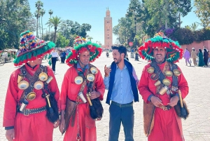 Marrakesz nocą: wycieczka piesza z degustacją potraw z lokalnym przewodnikiem