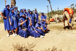 Marrakesz: przejażdżka na wielbłądach w gaju palmowym