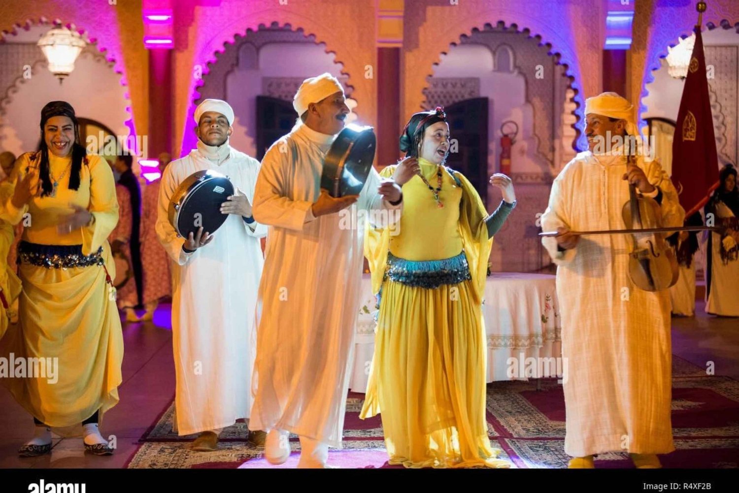 Marrakech: Chez Ali Dinner & Fantasia Show with Transfers