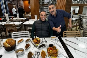 Passeio noturno pela cidade de Marrakech e jantar tradicional marroquino