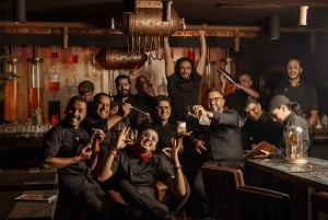 Marrakech: Degustación de cócteles, coctelería y tapas marroquíes.