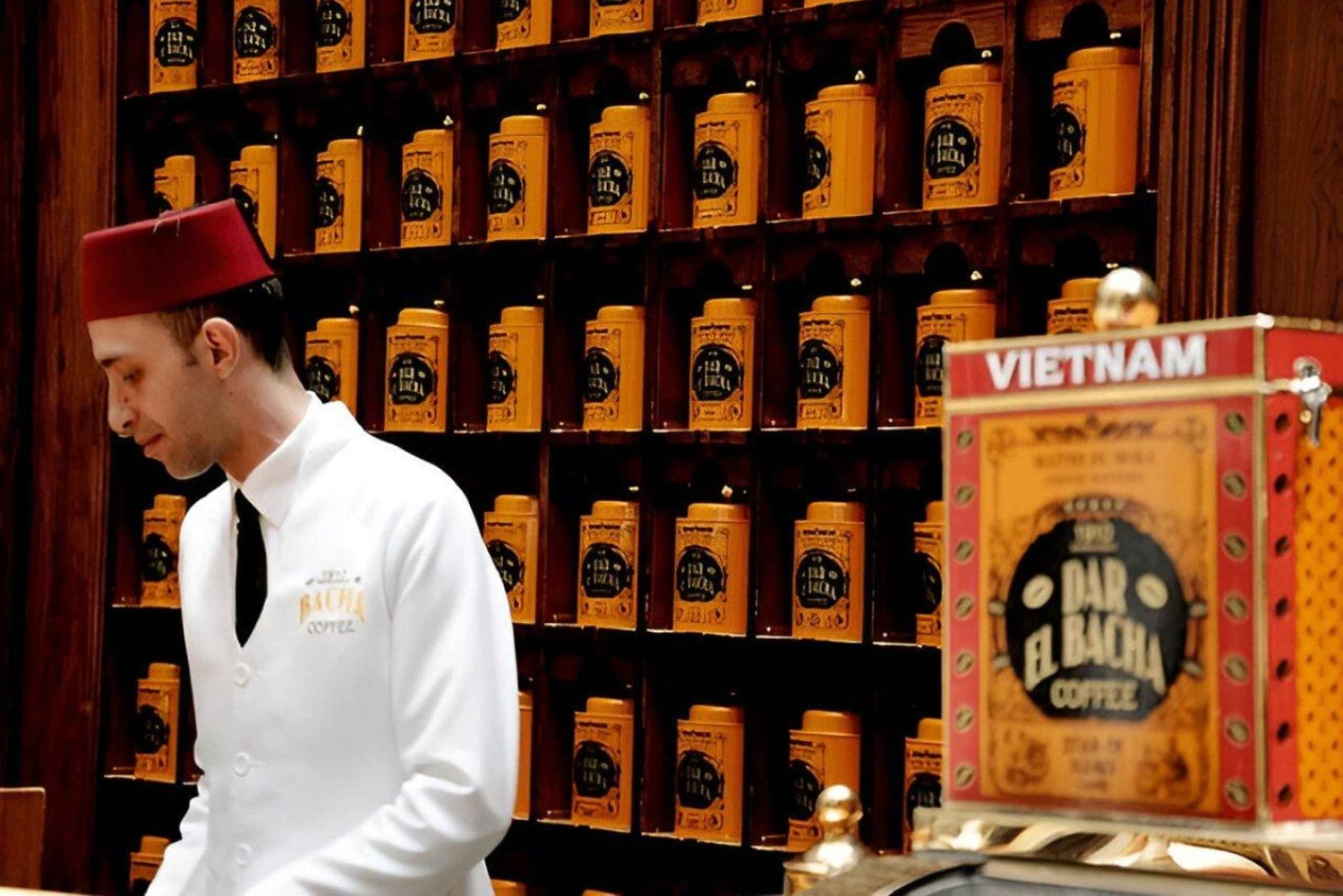 Marrakech: Dar El Bacha, Ben Youssef Madrasa och Medina-tur