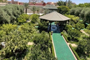 Marrakech: Dar El Bacha, Ben Youssef Madrasa och Medina-tur