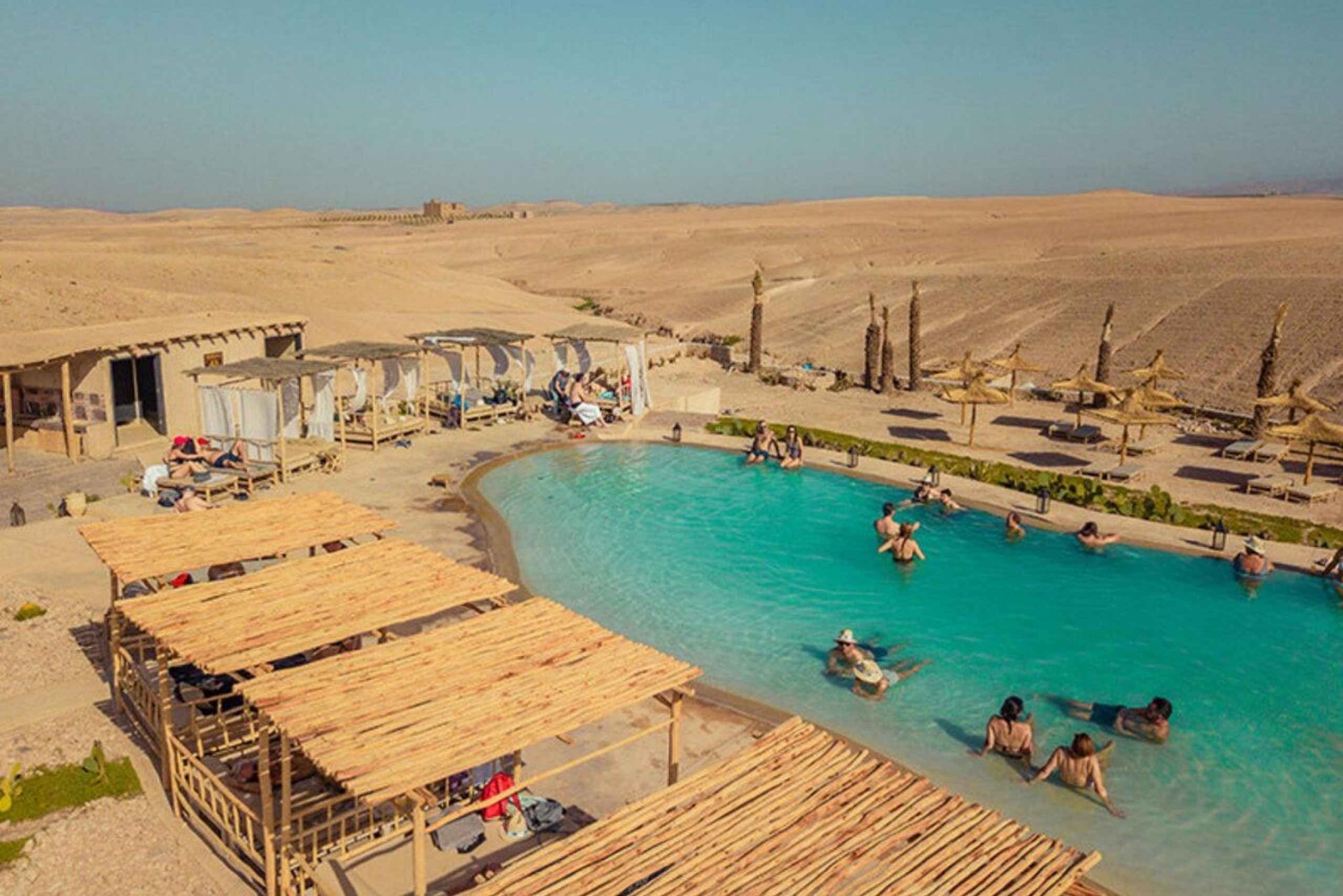 Marrakech: Pase de un día en el desierto de Agafy , Comida y piscina