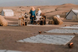 Marrakech: Pase de un día en el desierto de Agafy , Comida y piscina