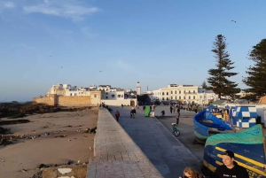 Marrakesch: Tagestour nach Essaouira & Medina & Alter Hafen