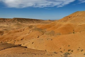 Marrakech : quad dans le désert d'Agafay, balade à dos de chameau et dîner-spectacle