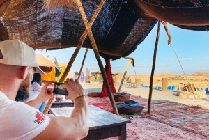 Depuis Marrakech : quad dans le désert, thé et dîner