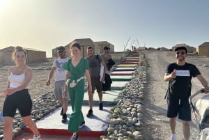 Marrakech: Ørkensafari, firhjuling, kamel, middagsshow og basseng