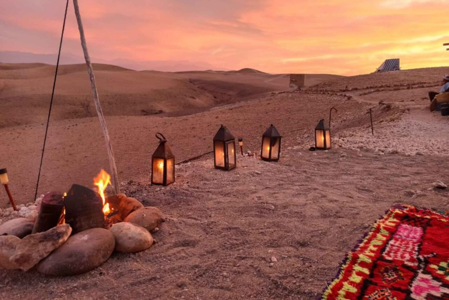 Marrakech: Dinner in Agafay Desert, Fire show & Camel Ride