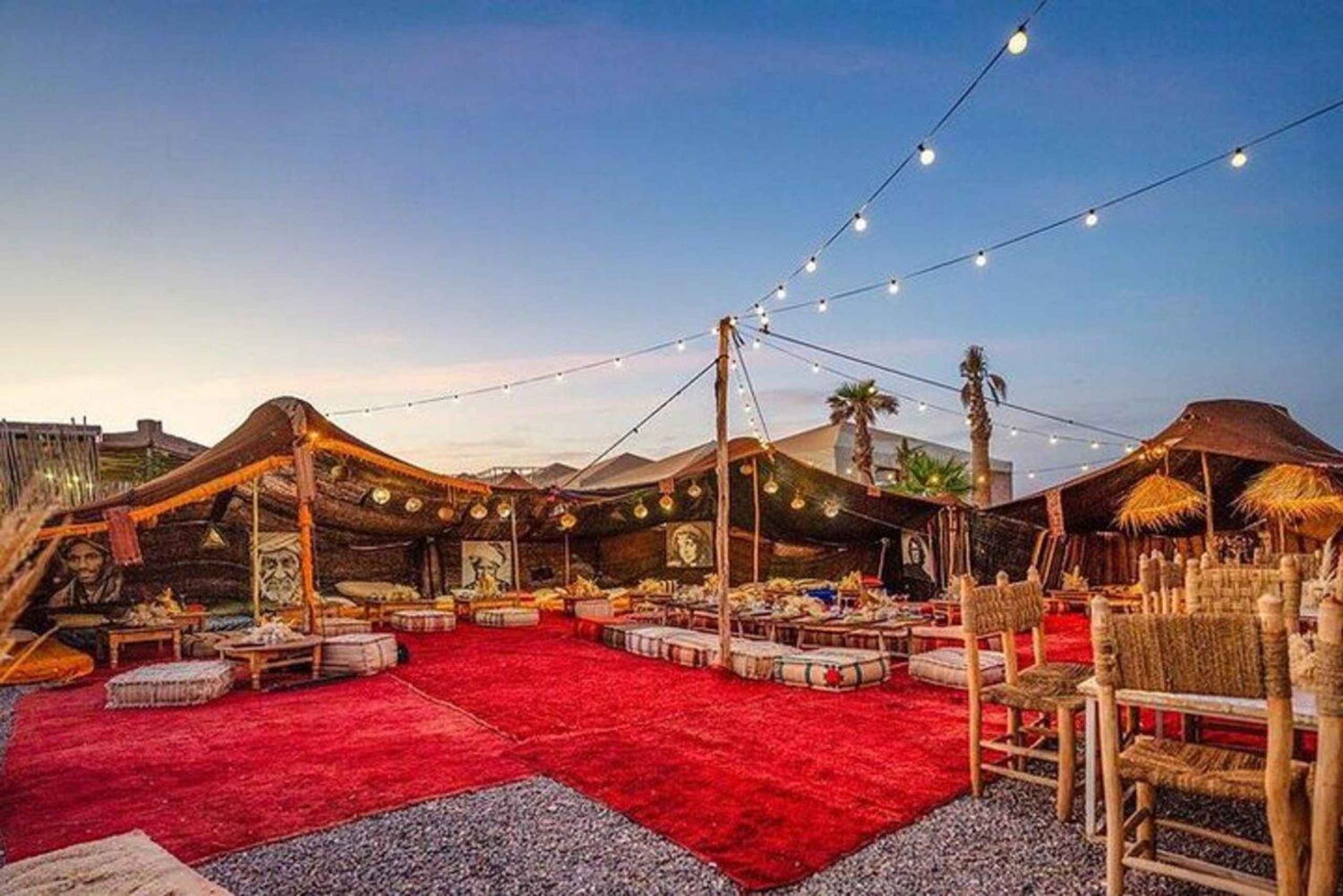 Marrakech: Middag i Agfay-öknen, kamelridning och eldshow