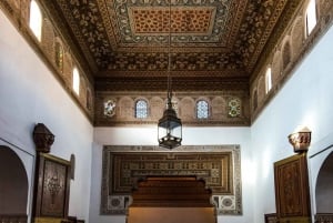 Marrakech : palais Bahia, madrasa Bn Yousef, visite du souk de la médina