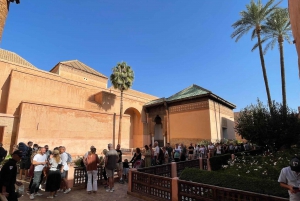 Marrakech Heritage: Saadian Tombs,Bahia Palace & Medina Tour