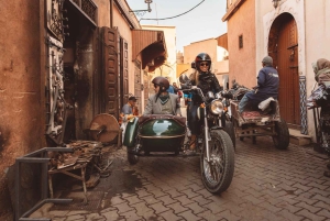 Les joyaux cachés de Marrakech : visite guidée vintage en side-car d'une heure et demie