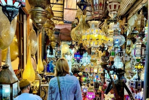 Marrakech Convidando você a fazer compras com um guia local