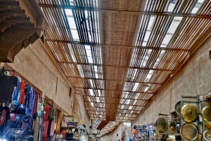 Marrakech Convidando você a fazer compras com um guia local