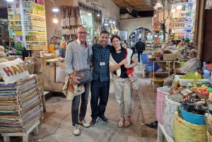 Marrakech Convidando você a fazer compras com um guia local