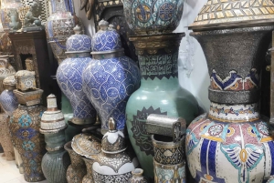 Marrakech Convidando você a fazer compras com um guia local