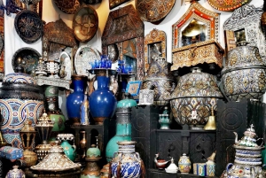 Marrakech Convidando você a fazer compras com um guia local