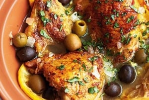 Обед в Марракеше, прогулка на верблюдах, квадроциклах и бассейн.