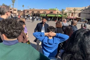 Marrakech: Ben Youssef Guided Tour with Skip-the-Line Entry