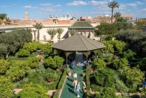Marrakech: Ben Youssef Madrasa, hemmelig have og Medina-tur