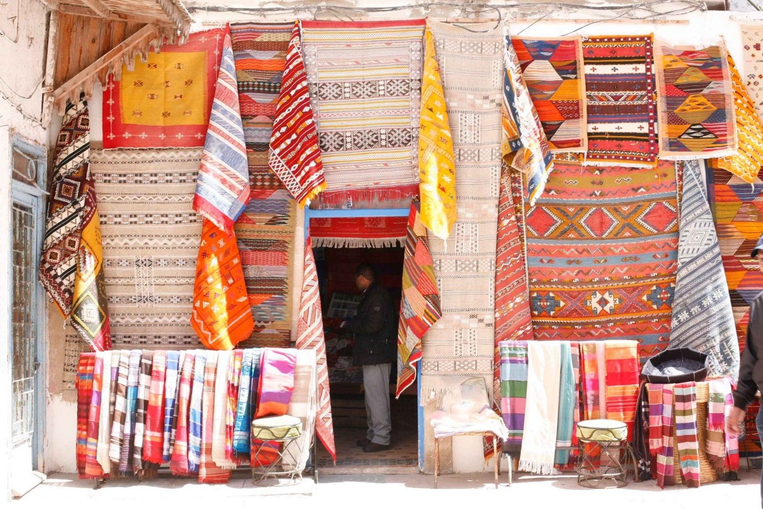 Fès : visite de la madrasa Bou Inania, du musée, de la tannerie, du souk et de la médina