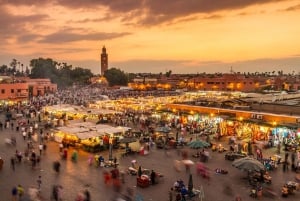 Marrakech: Medina Nightlife Walking Tour with Tastings