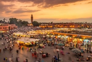 Marrakech: excursão a pé pela vida noturna de Medina com degustações