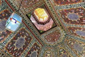 Marrakech Medina Tour: Bahia Palace, Ben Youssef & Souks